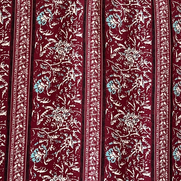 Pink Rose Semi Sheer Burgundy Floral Blouse Women's size medium - Picture 8 of 13